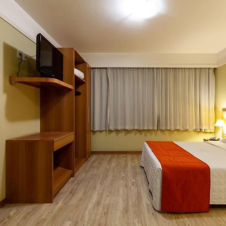 Tri Hotel Executive Caxias Caxias do Sul Eksteriør billede
