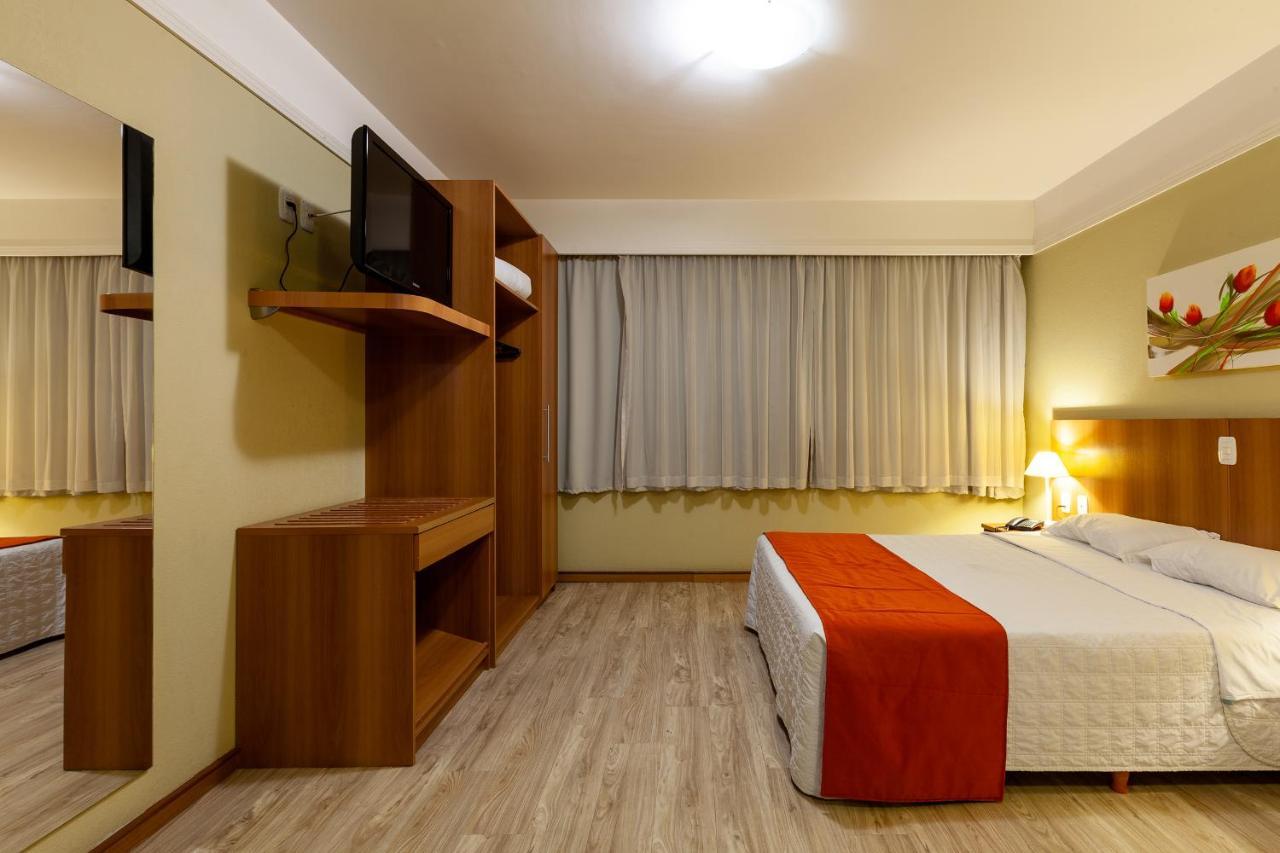 Tri Hotel Executive Caxias Caxias do Sul Eksteriør billede
