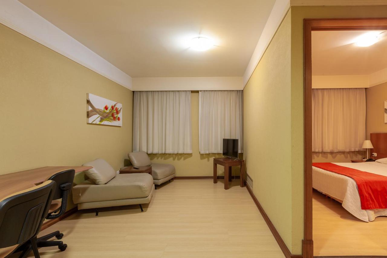 Tri Hotel Executive Caxias Caxias do Sul Eksteriør billede