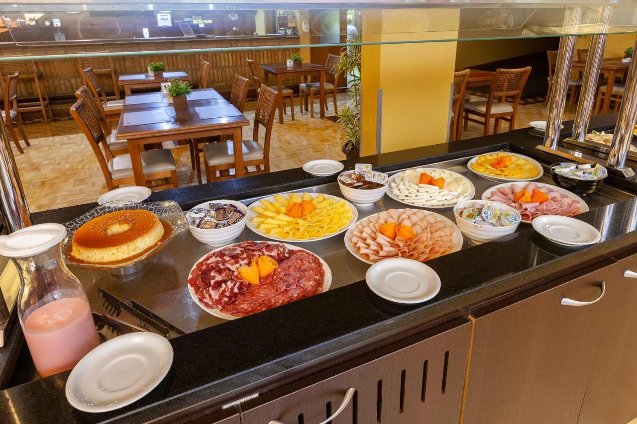Tri Hotel Executive Caxias Caxias do Sul Eksteriør billede