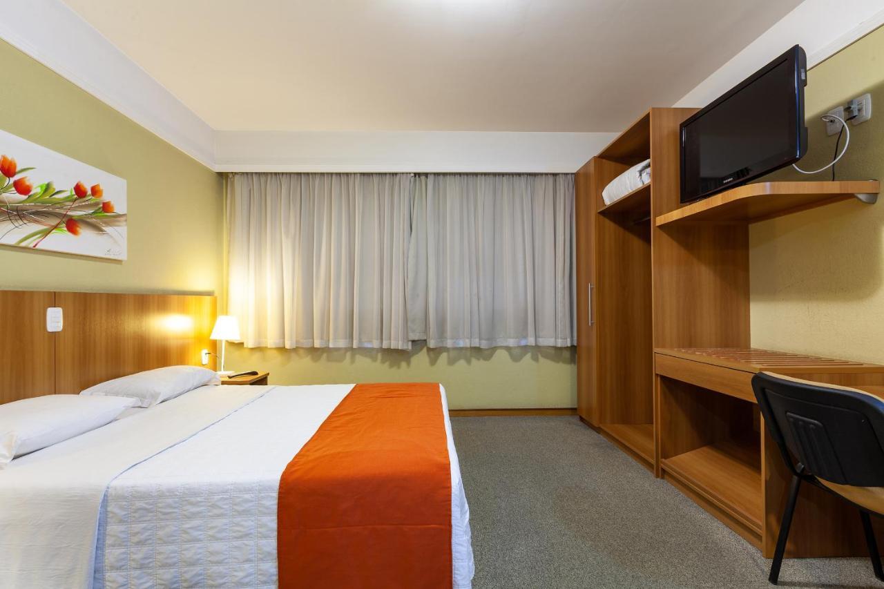 Tri Hotel Executive Caxias Caxias do Sul Eksteriør billede
