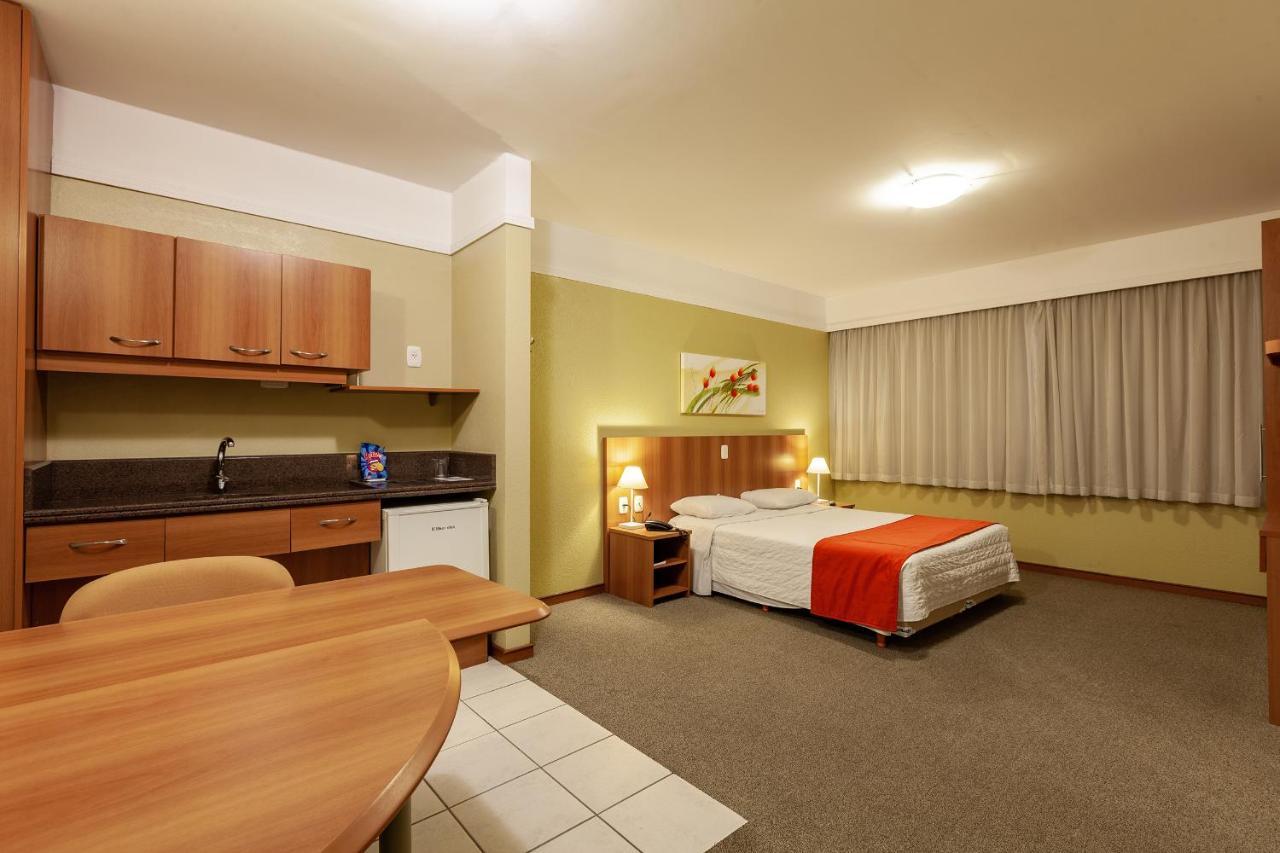 Tri Hotel Executive Caxias Caxias do Sul Eksteriør billede