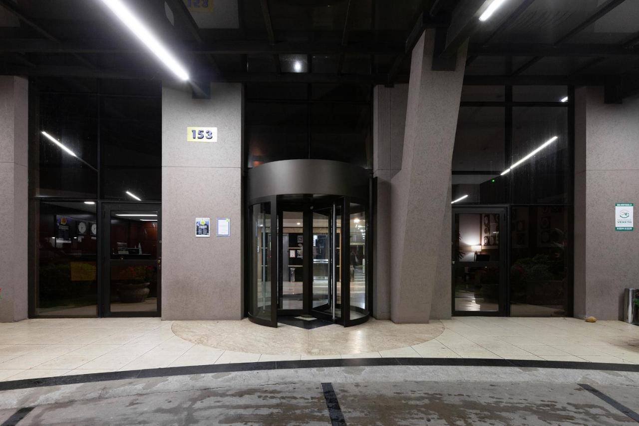 Tri Hotel Executive Caxias Caxias do Sul Eksteriør billede