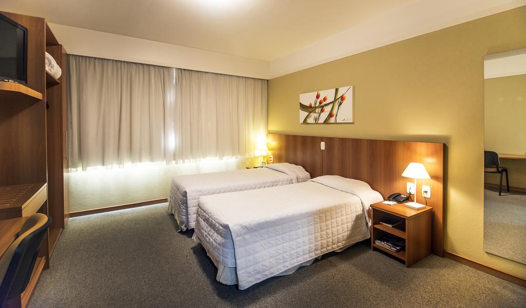 Tri Hotel Executive Caxias Caxias do Sul Eksteriør billede